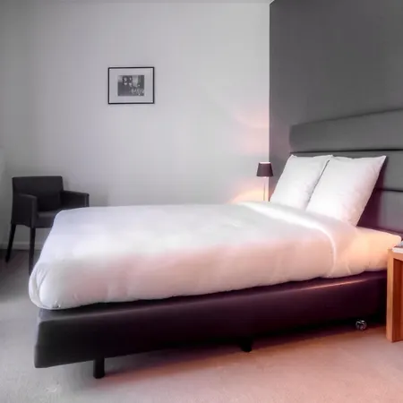 St Hotel